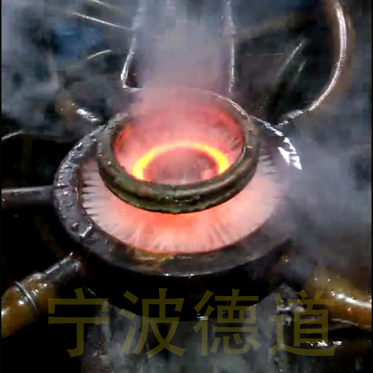 1657684367122452.jpg 齒輪淬火0.jpg